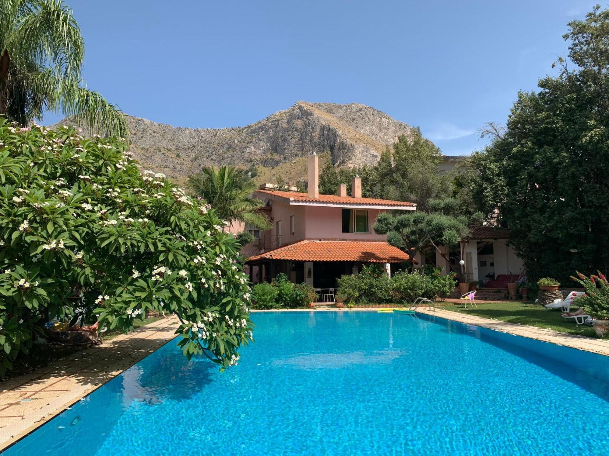 Villa Megna - Green Paradise B&B Παλέρμο Εξωτερικό φωτογραφία